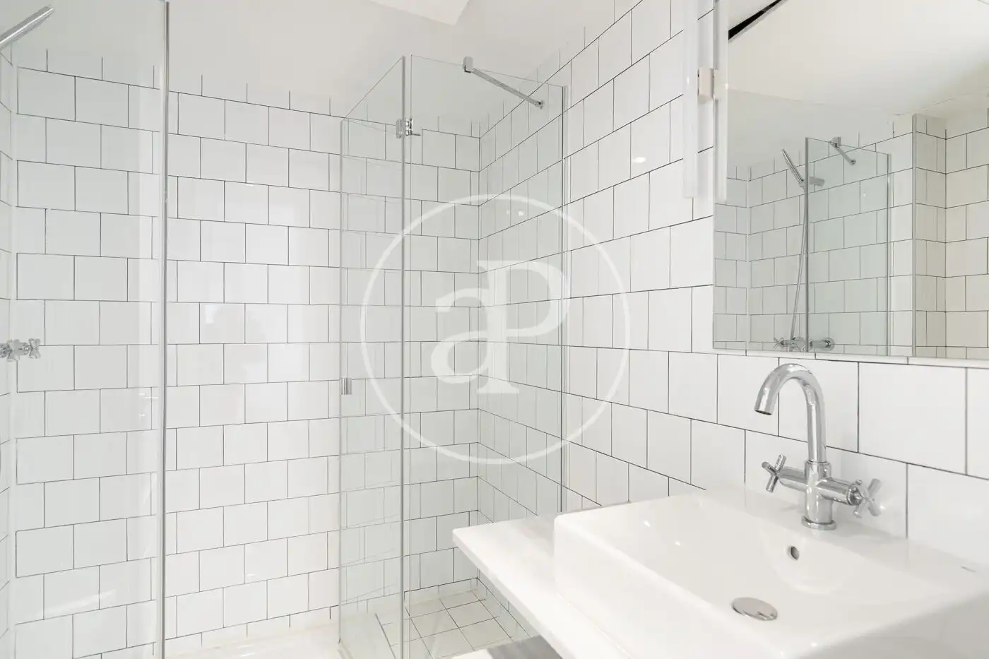 Baño de Piso en venta en Barcelona con Aire acondicionado, Calefacción y Balcón