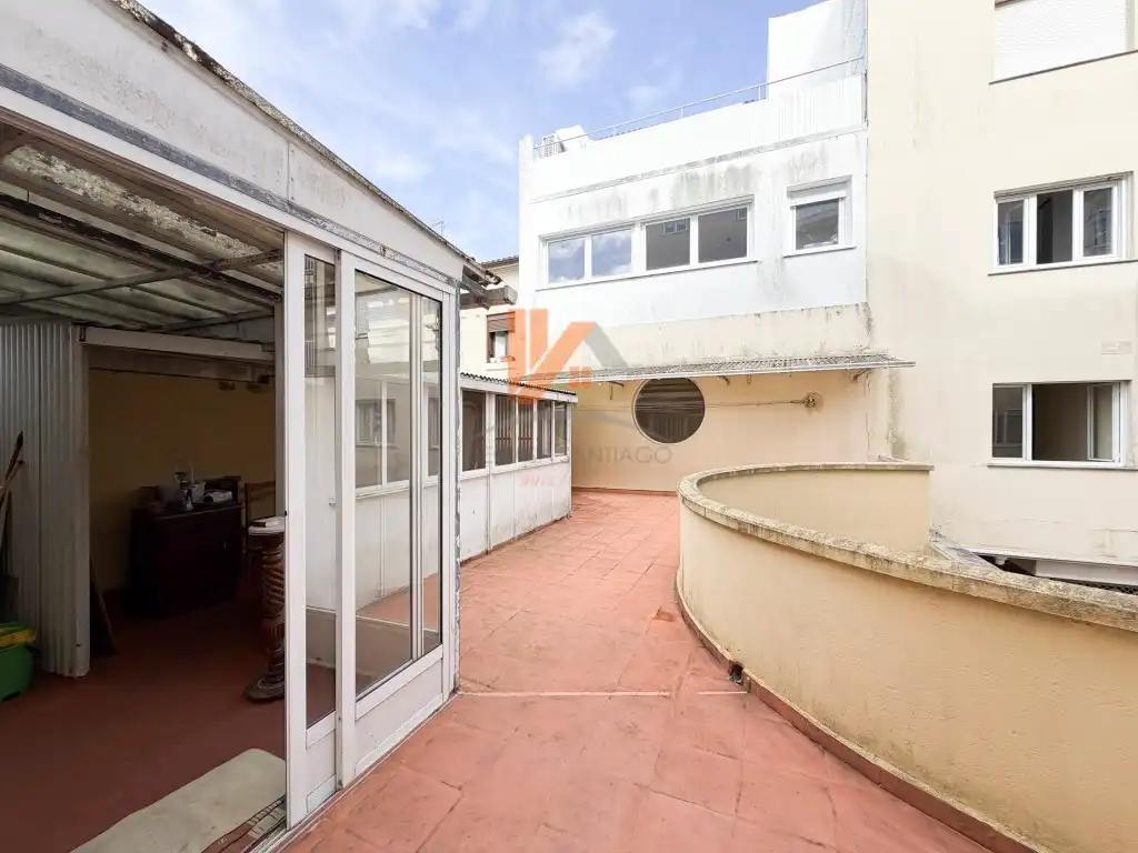 Vista exterior de Pis en venda en Noia, A Coruña