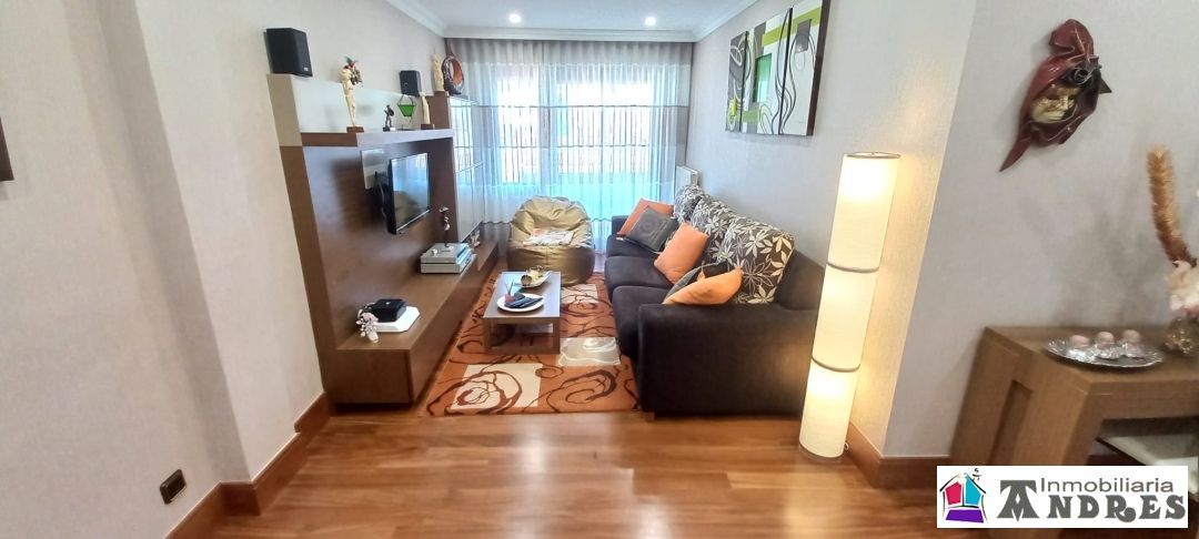 Living room of Flat for sale in Bermeo  with Heating, Private garden and Terrace