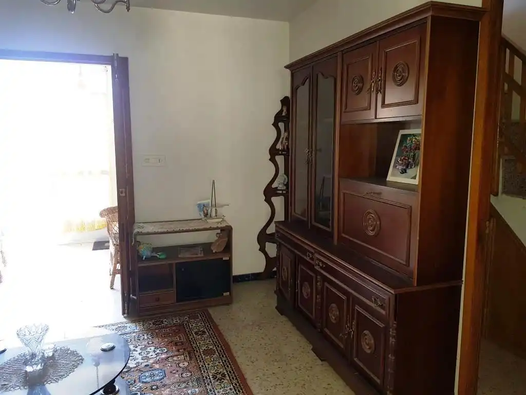 Sala d'estar de Casa o xalet en venda en Ramirás amb Terrassa, Moblat i Balcó
