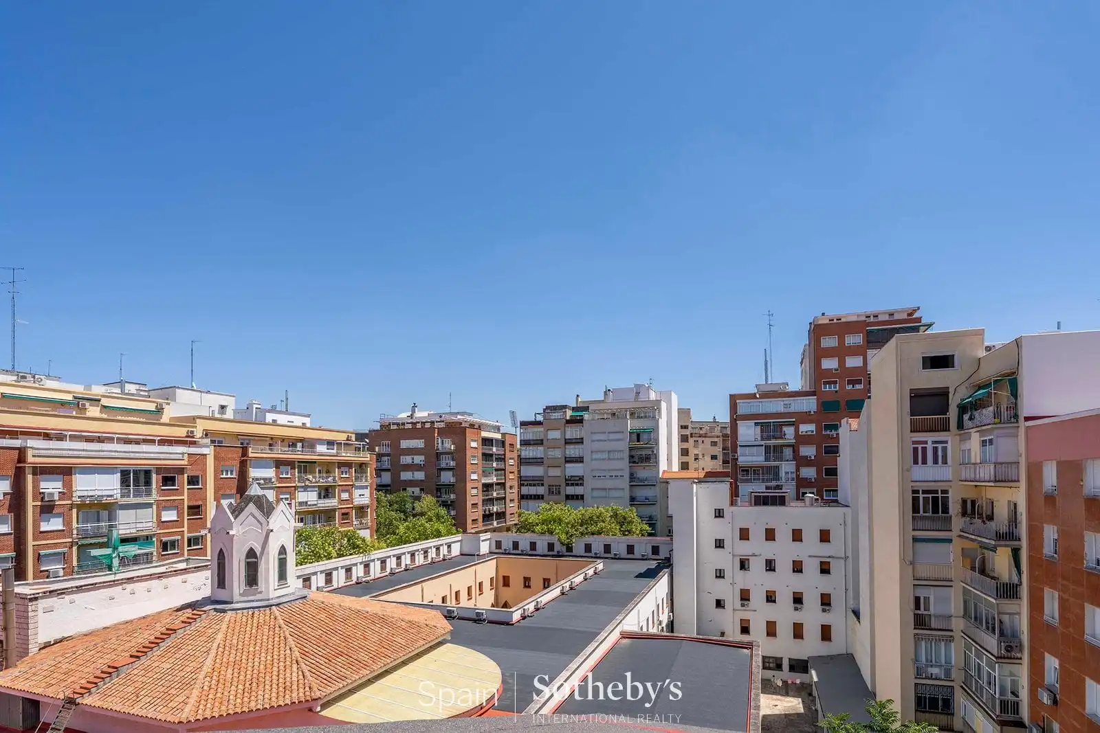 Exterior view of Attic for sale in Madrid  with Air Conditioner, Heating and Terrace
