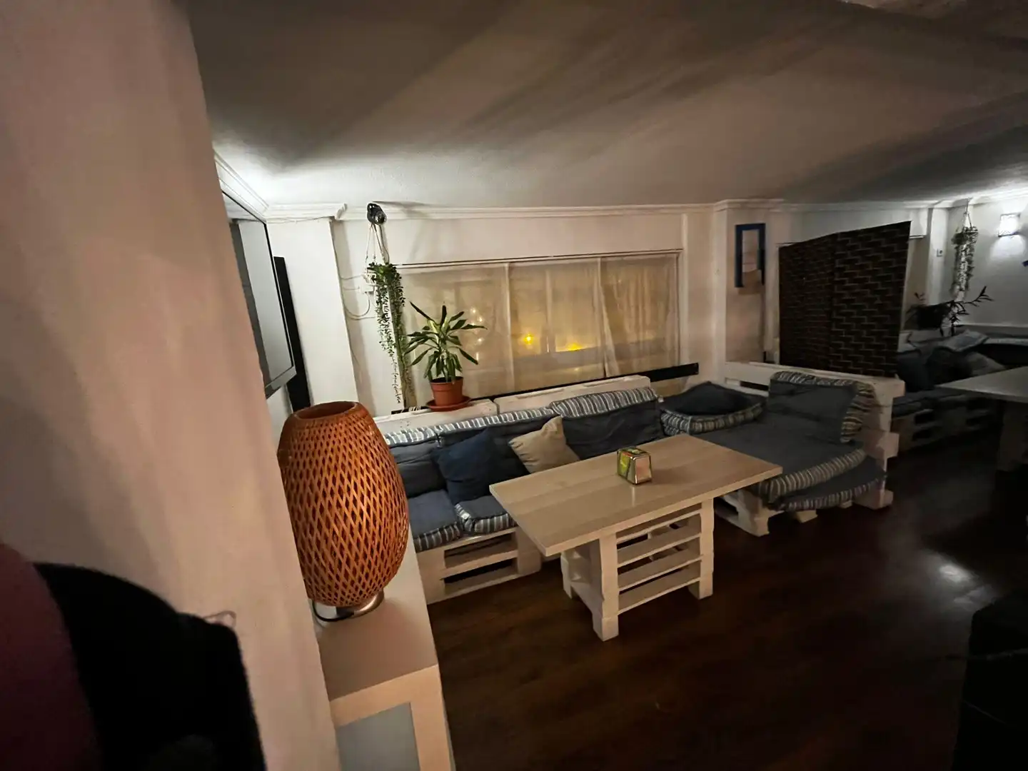 Wohnzimmer von Geschaftsraum zur Miete in El Escorial mit Klimaanlage, Heizung und Möbliert