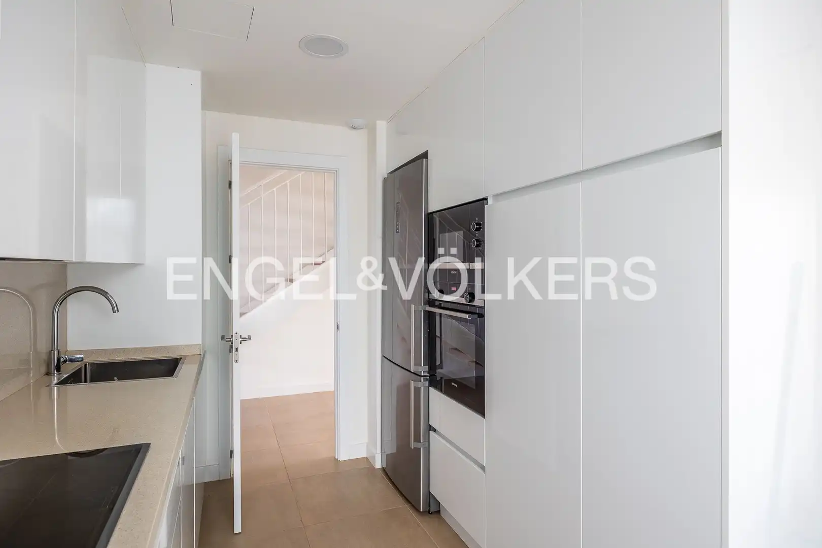 Kitchen of Detached homes for sale in Mairena del Aljarafe  with Air Conditioner, Heating and Private garden