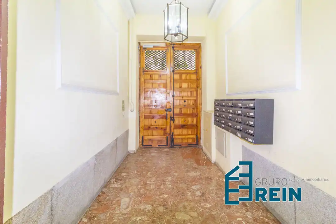Wohnung zum Verkauf in Madrid mit Klimaanlage und Heizung