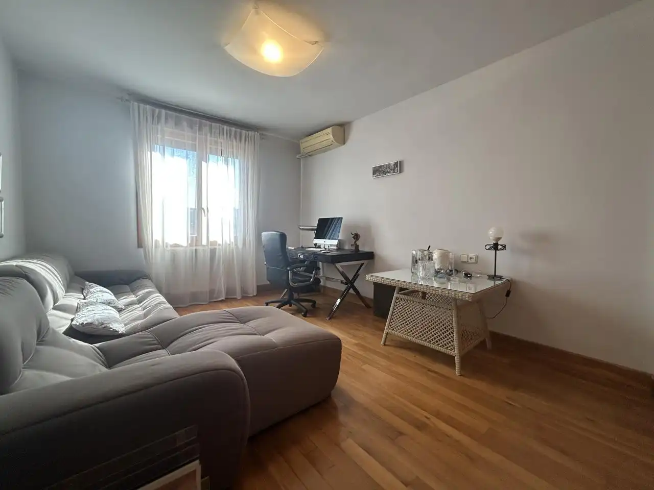 Sala d'estar de Casa o xalet en venda en Arguedas amb Aire condicionat, Calefacció i Jardí privat