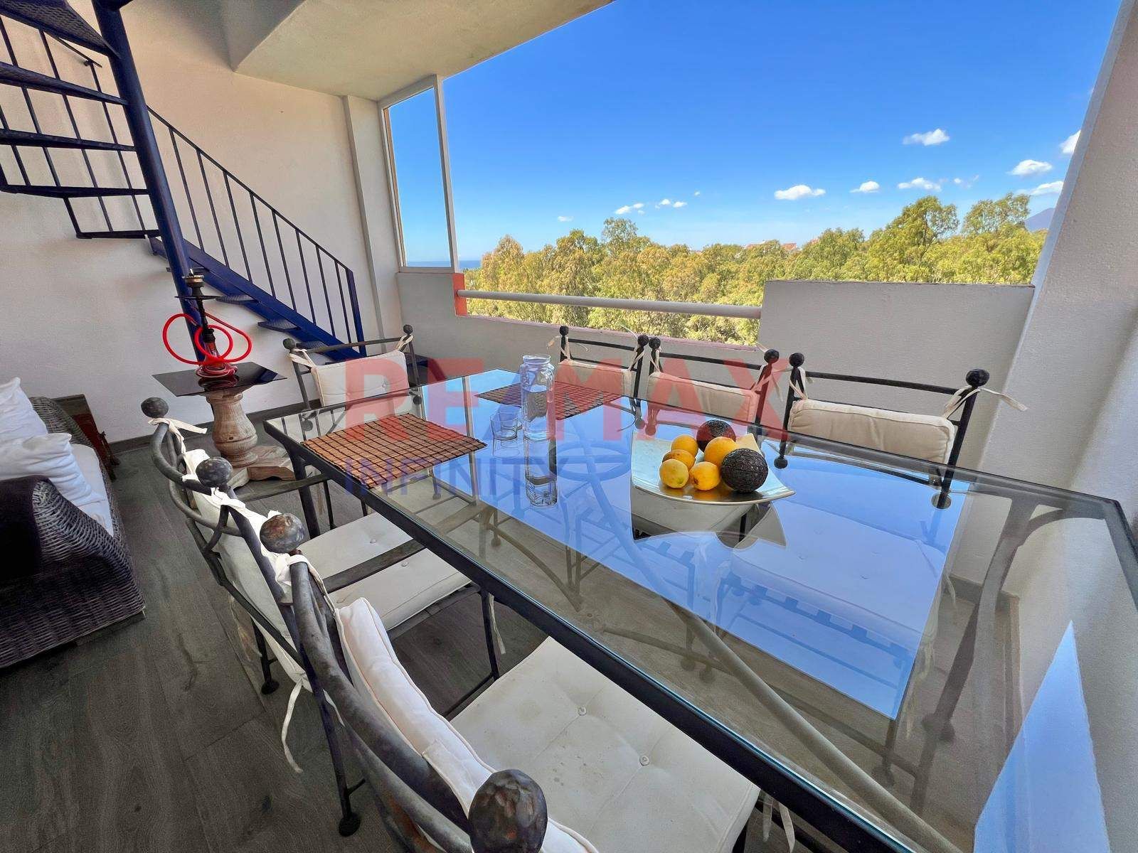 Exterior view of Flat for sale in Estepona  with Private garden, Terrace and Balcony