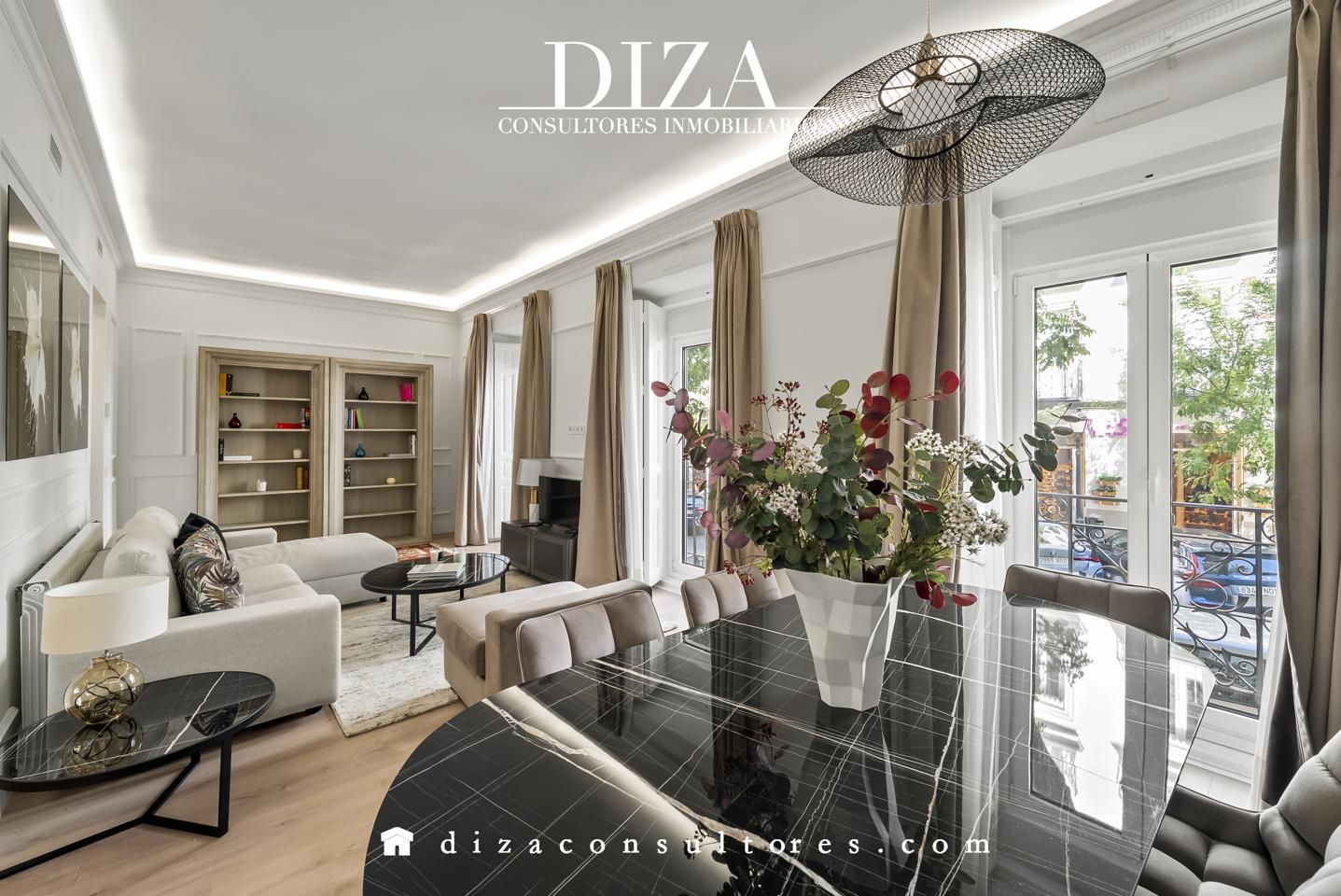 Living room of Flat for sale in  Madrid Capital  with Air Conditioner and Heating