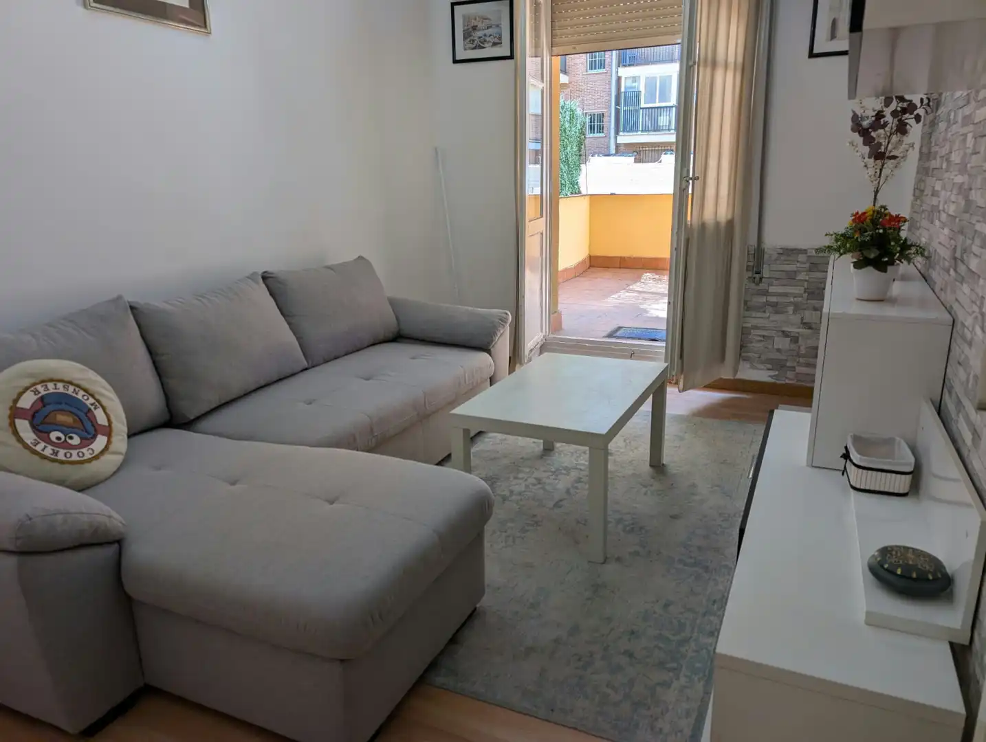 Flat with terrace for sale in Centro
