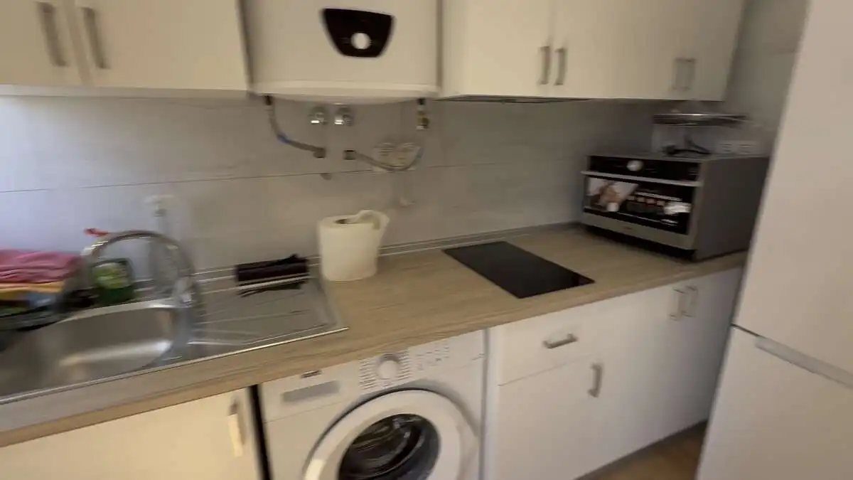 Cocina de Piso de alquiler en Alfacar con Aire acondicionado, Calefacción y Amueblado