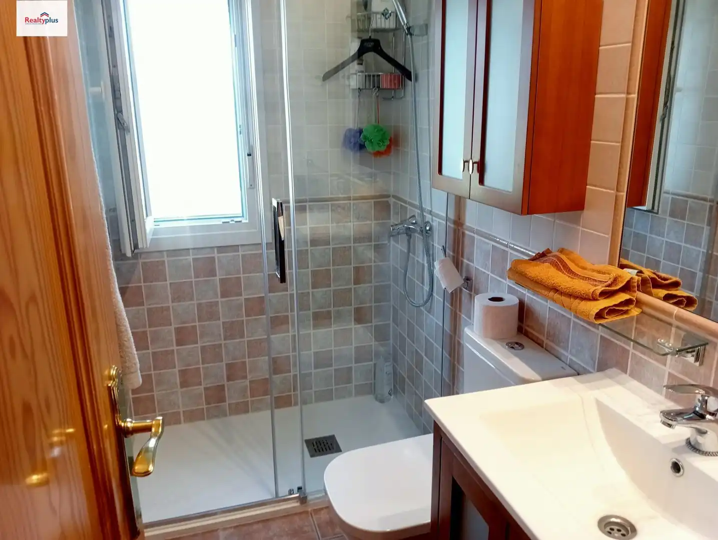 Bathroom of Houses for sale in La Colilla  with Air Conditioner, Heating and Private garden