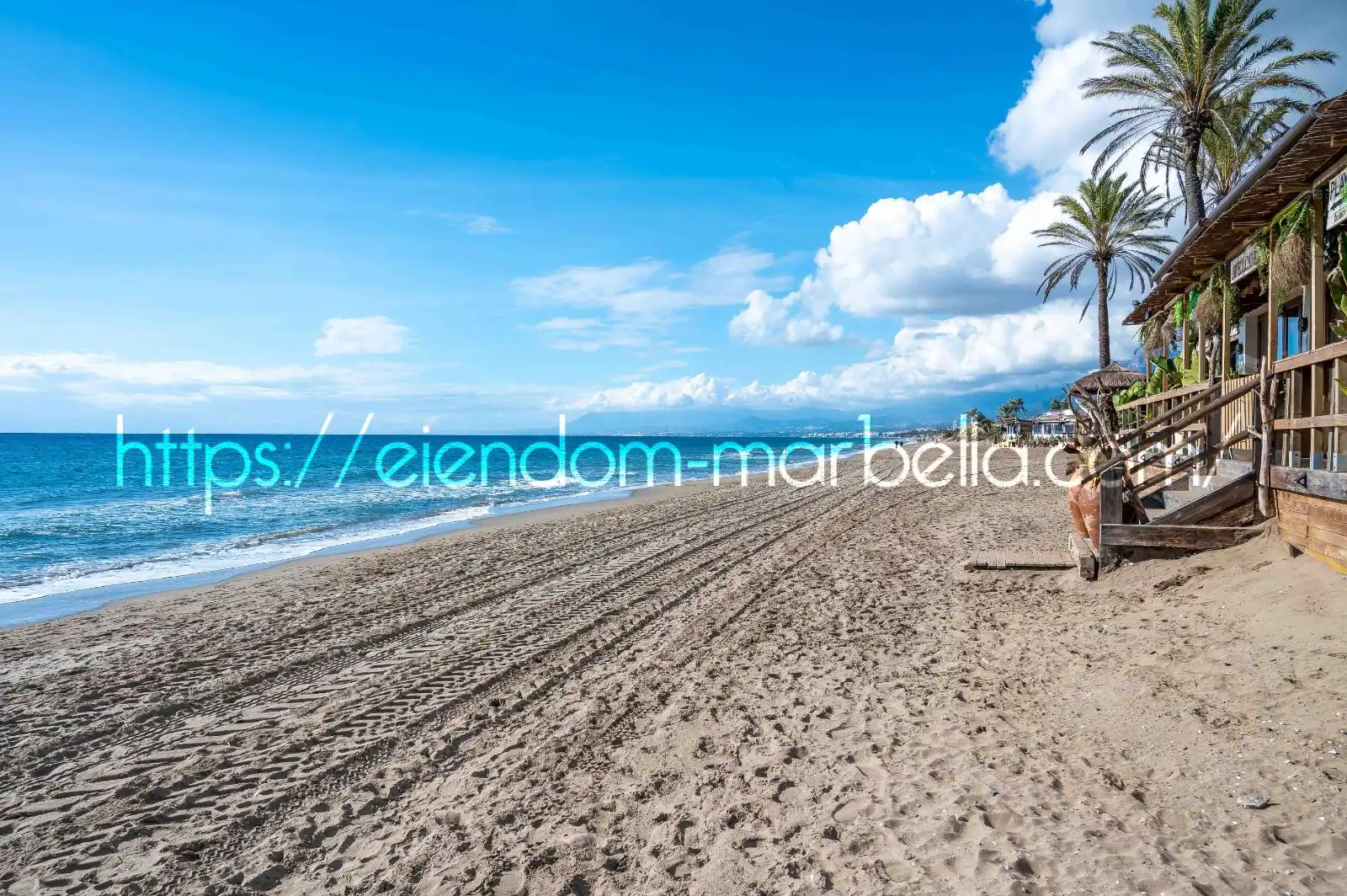Vista exterior de Apartamento en venta en Marbella con Aire acondicionado, Terraza y Amueblado