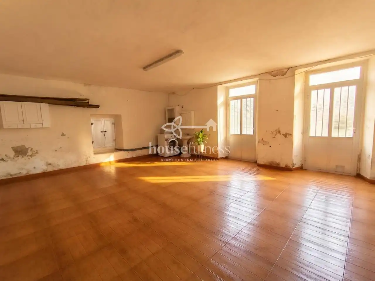 Haus oder Chalet zum Verkauf in Ferrol mit Privatgarten, Terrasse und Balkon