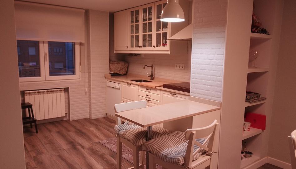 Foto 1 de Pis en venda a Calle Ezcurdia, La Arena, Asturias