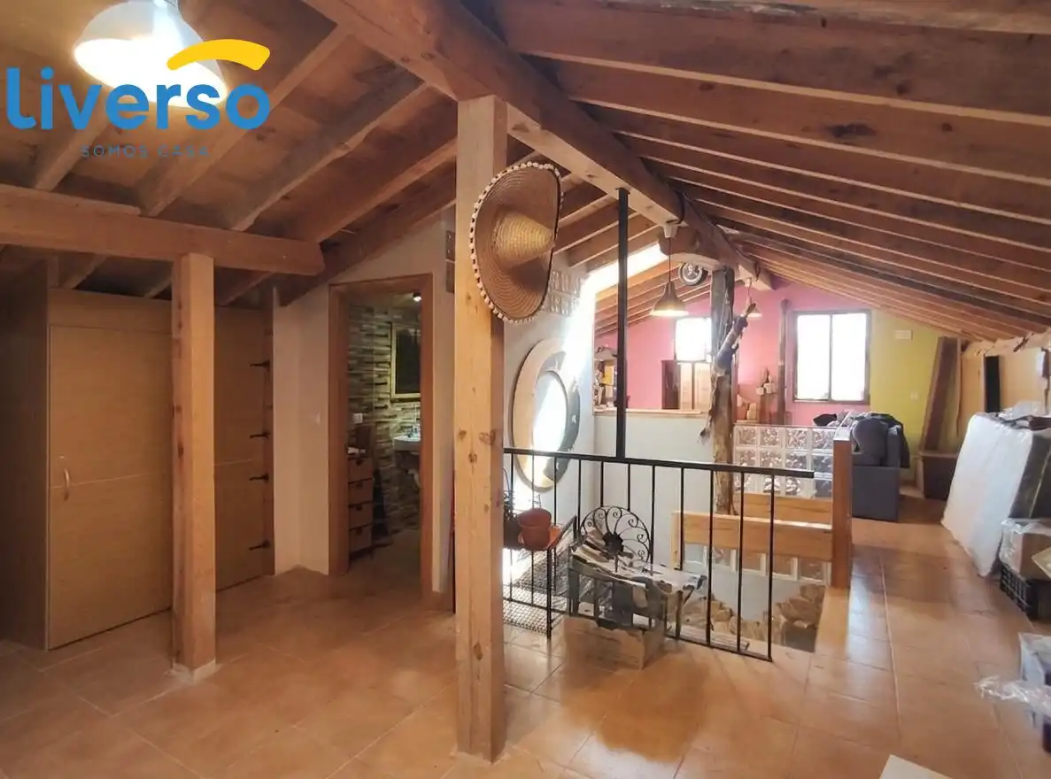 Houses for sale in Arlanzón  with Storage room and Furnished