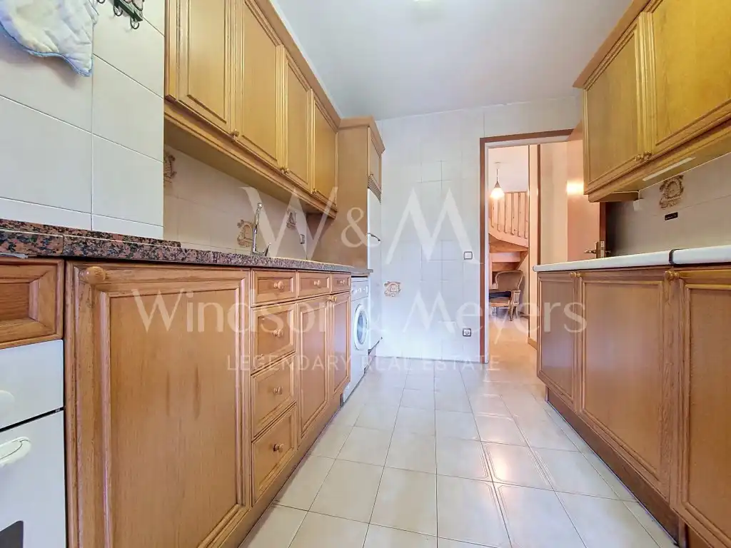 Küche von Maisonette zum Verkauf in La Massana mit Heizung, Ofen und Mikrowelle