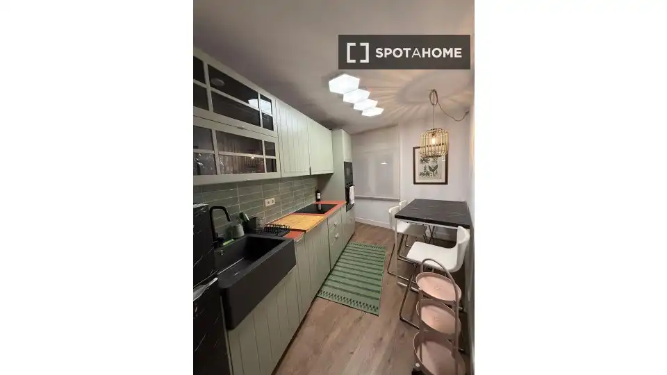 Habitación en Cuatro Caminos