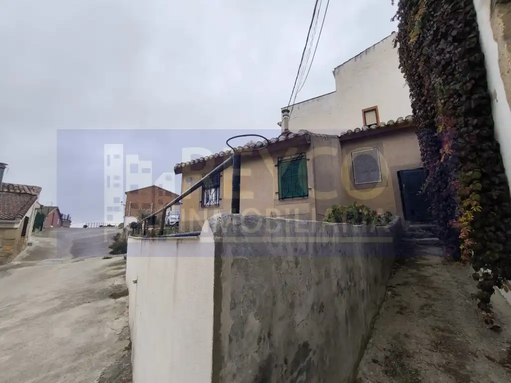 Adossat en venda a Baños de Rioja, imagen 2