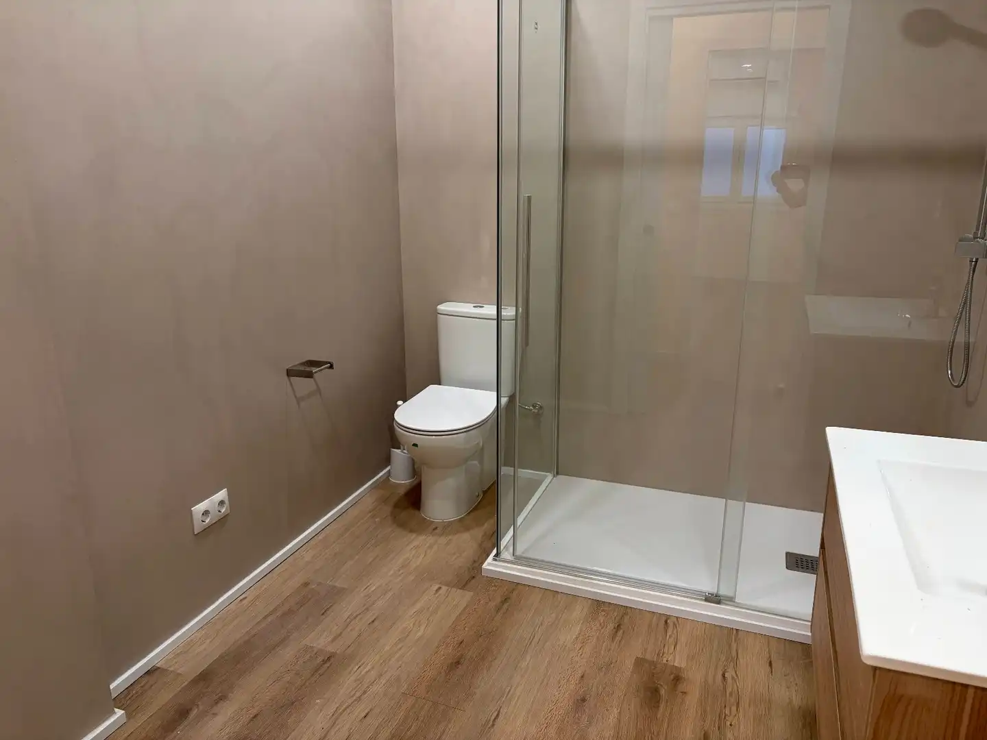 Baño de Oficina de alquiler en Ponent