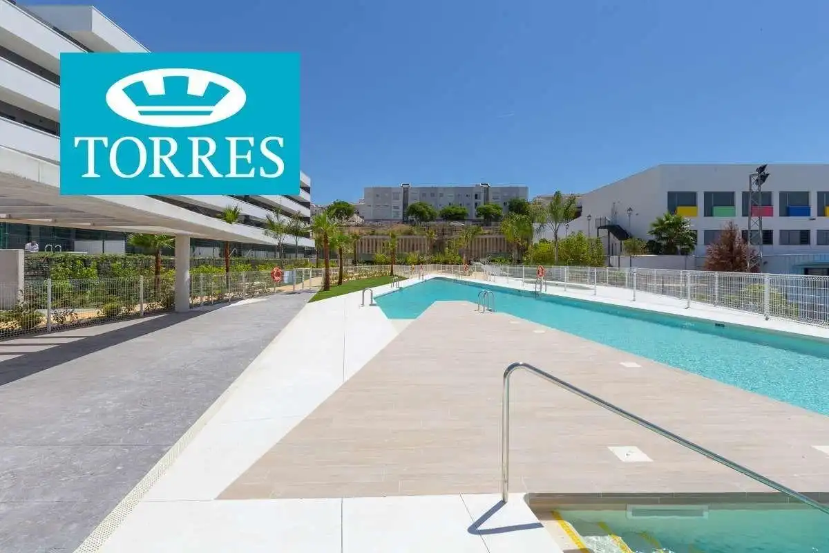 Exterior view of Flat for rent in Estepona  with Air Conditioner, Terrace and Storage room