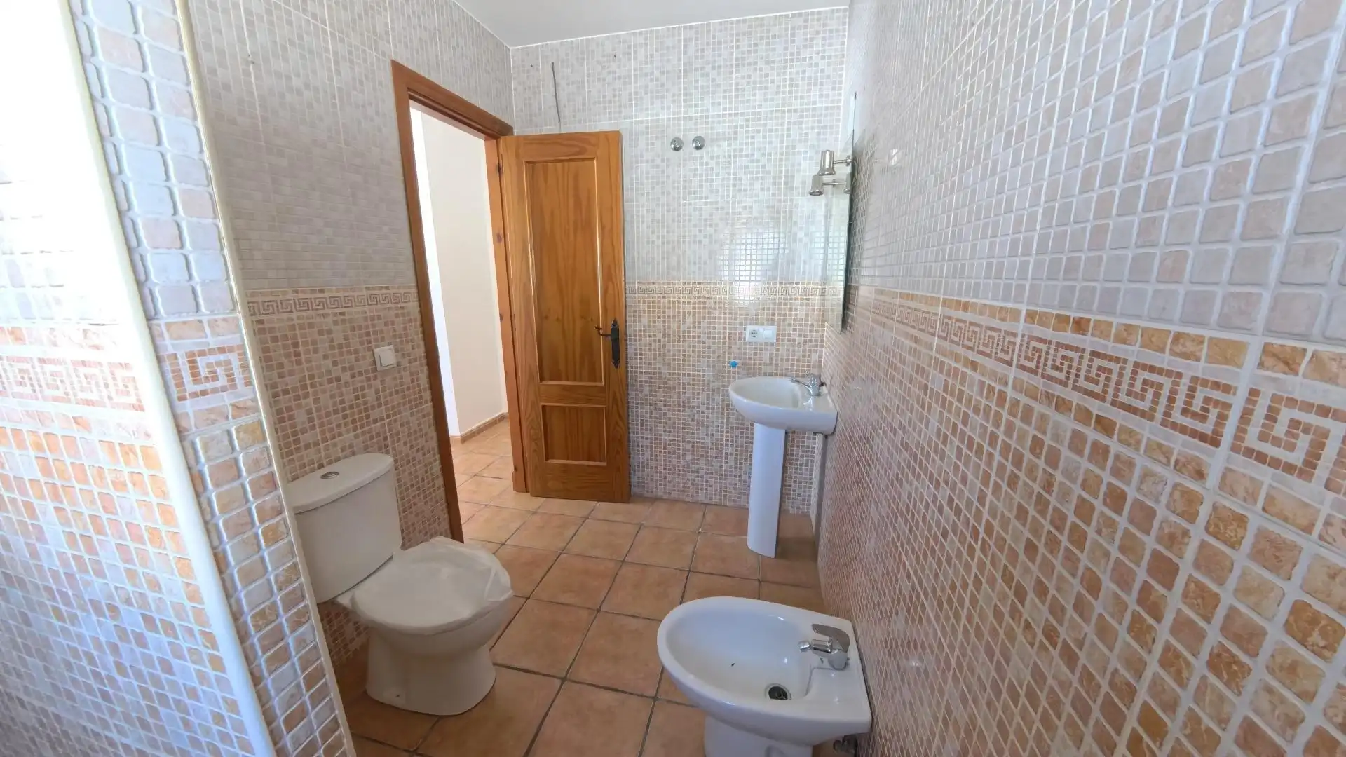 Bany de Casa o xalet en venda en Chiclana de la Frontera amb Jardí privat