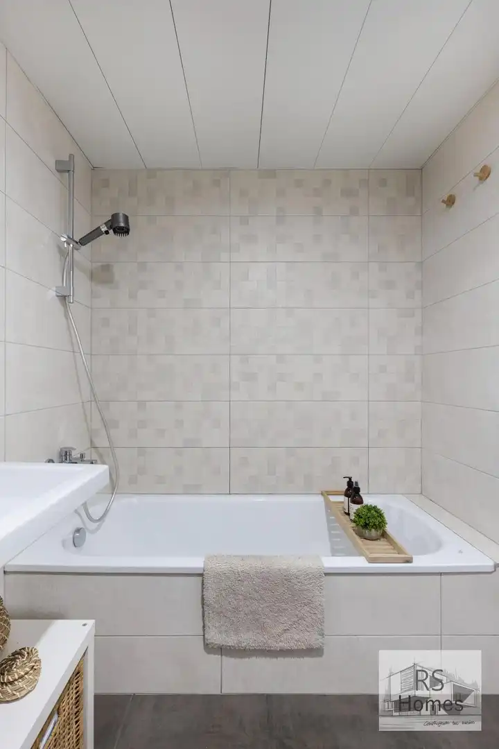 Baño de Piso en venta en Valencia con Aire acondicionado, Calefacción y Trastero