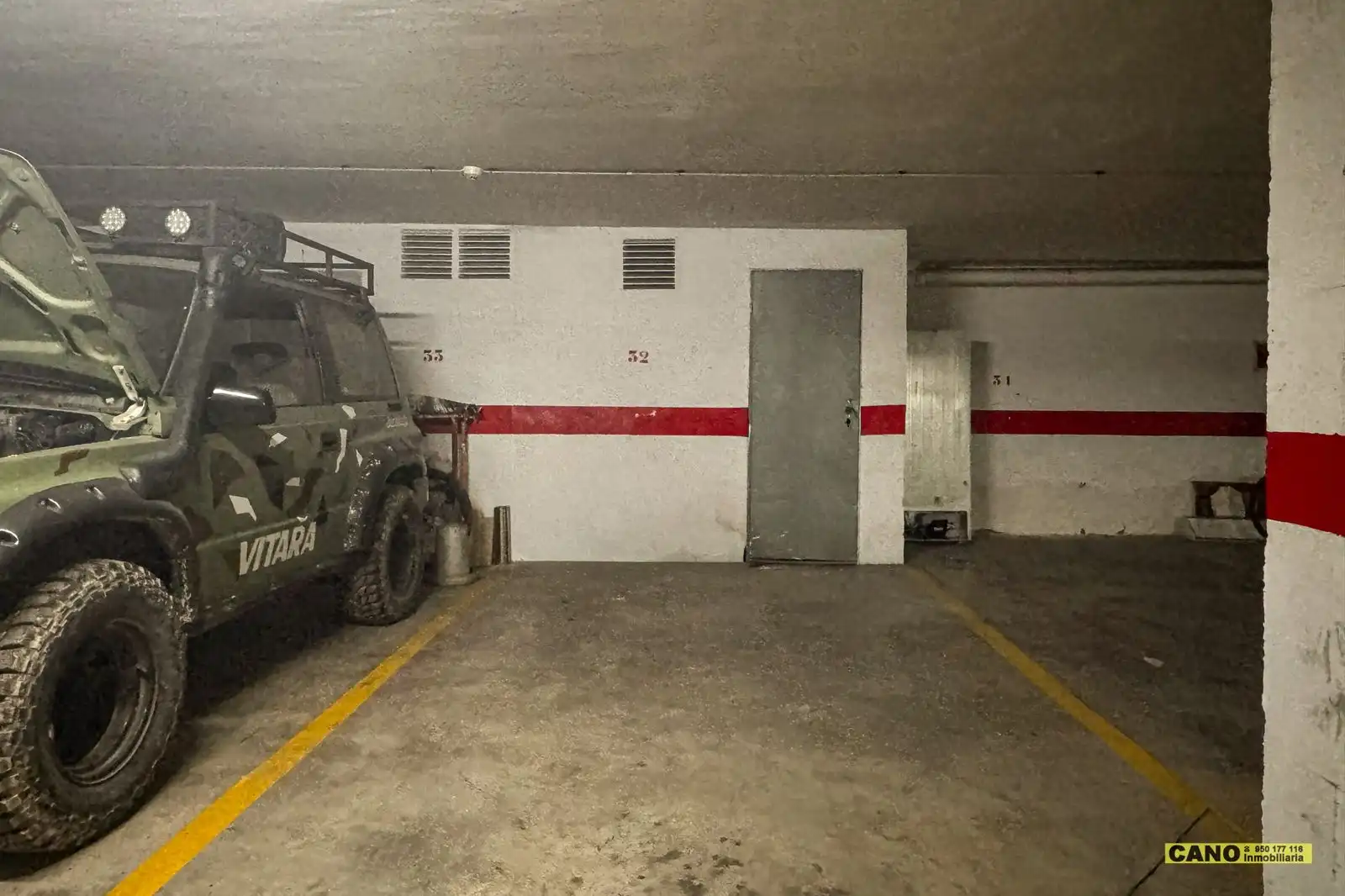 Parking de Piso en venta en Roquetas de Mar con Terraza, Trastero y Piscina