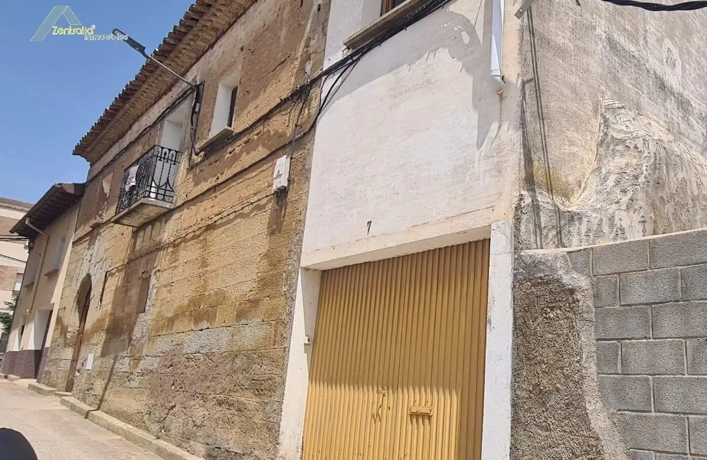 Vista exterior de Casa o chalet en venta en Loscorrales con Calefacción, Jardín privado y Terraza
