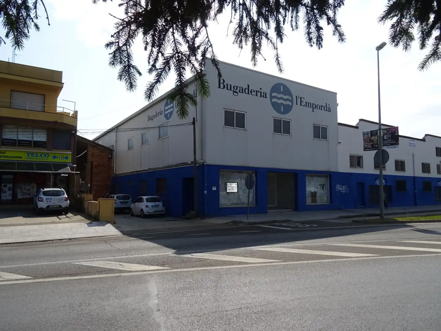 Vista exterior de Nave industrial en venta en Corçà
