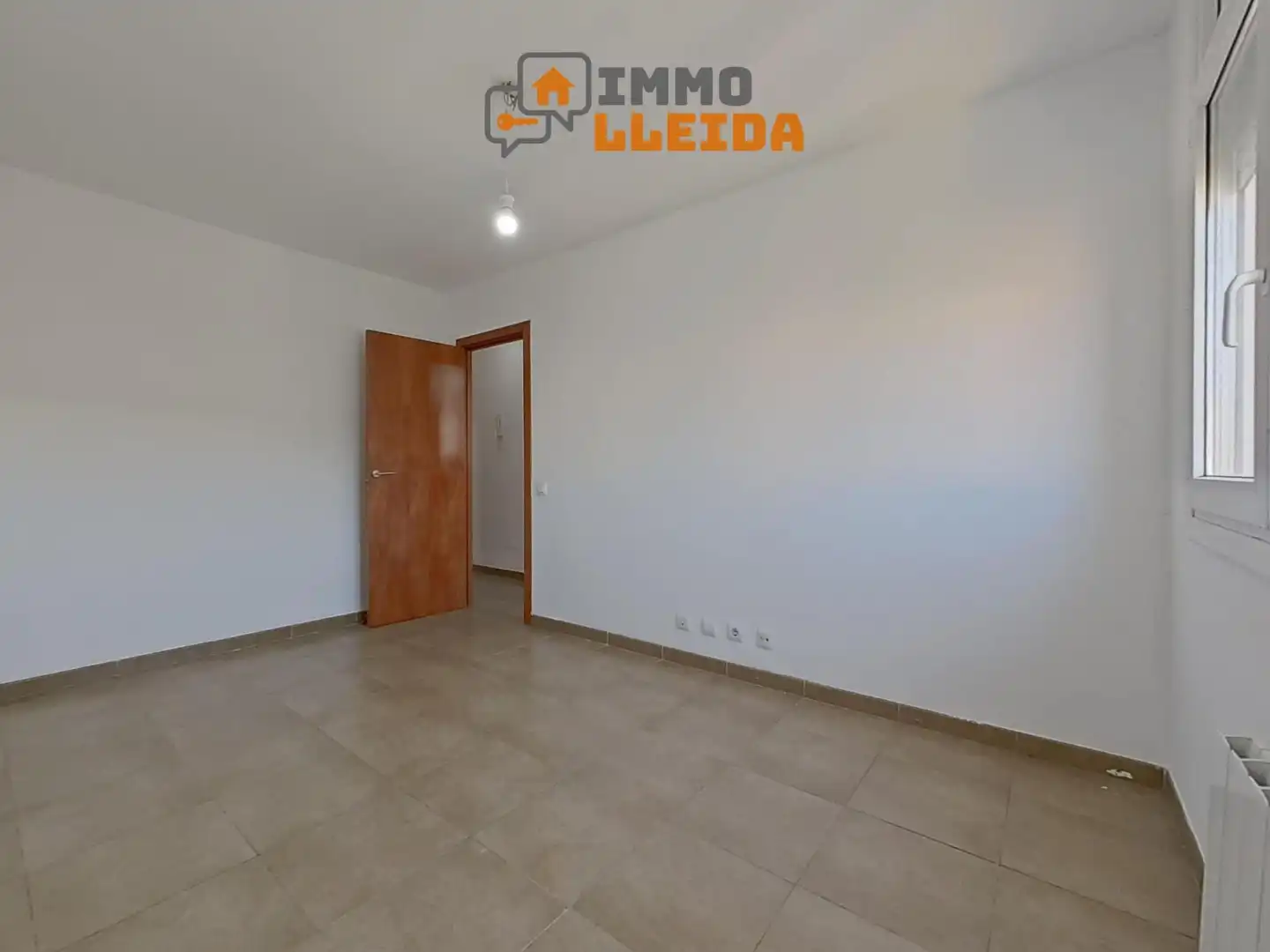 Bedroom of Flat for sale in Cervera  with Heating, Storage room and Balcony