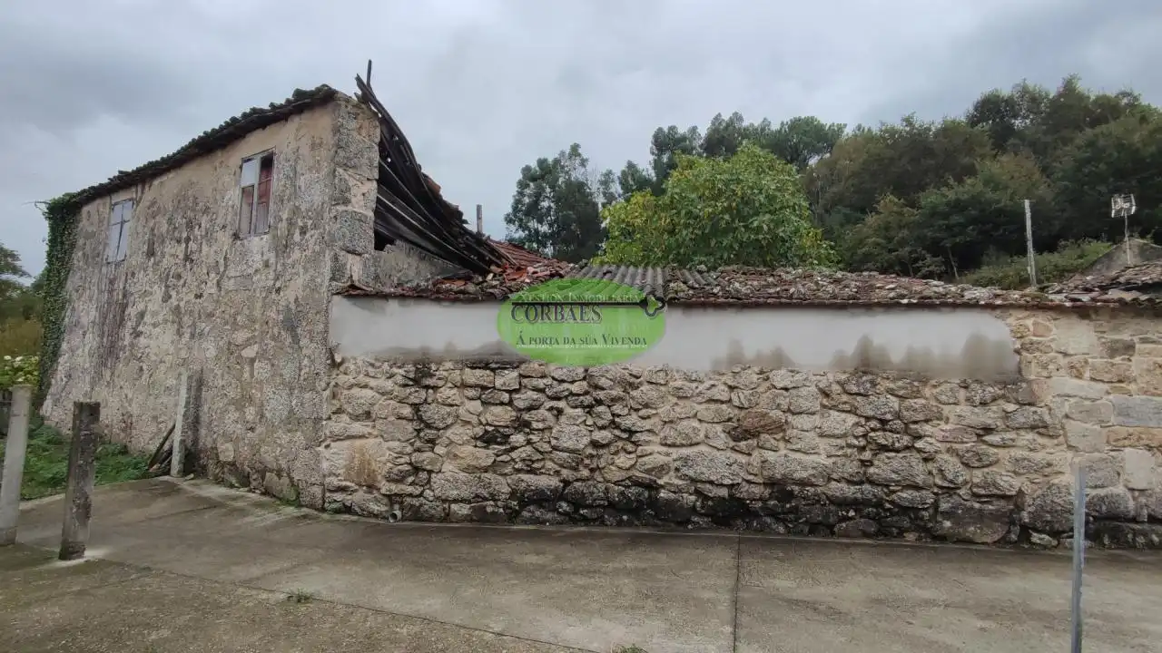 Casa con jardín en venta en Quintela de Leirado, imagen 3