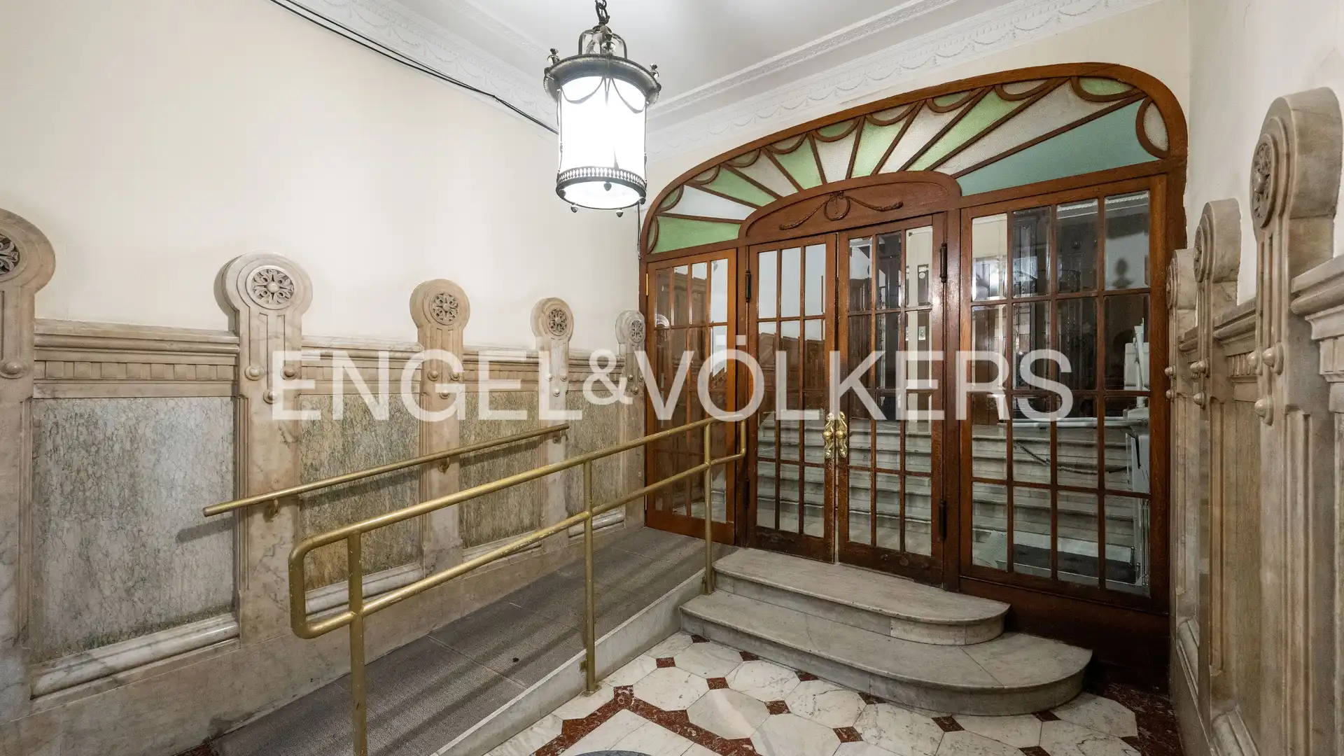 Flat for sale in Donostia - San Sebastián   with Heating and Balcony