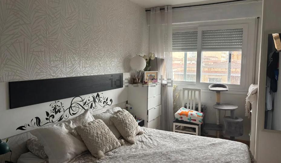 Foto 1 de Piso de alquiler en Avenida de Portugal, Salesas, Salamanca