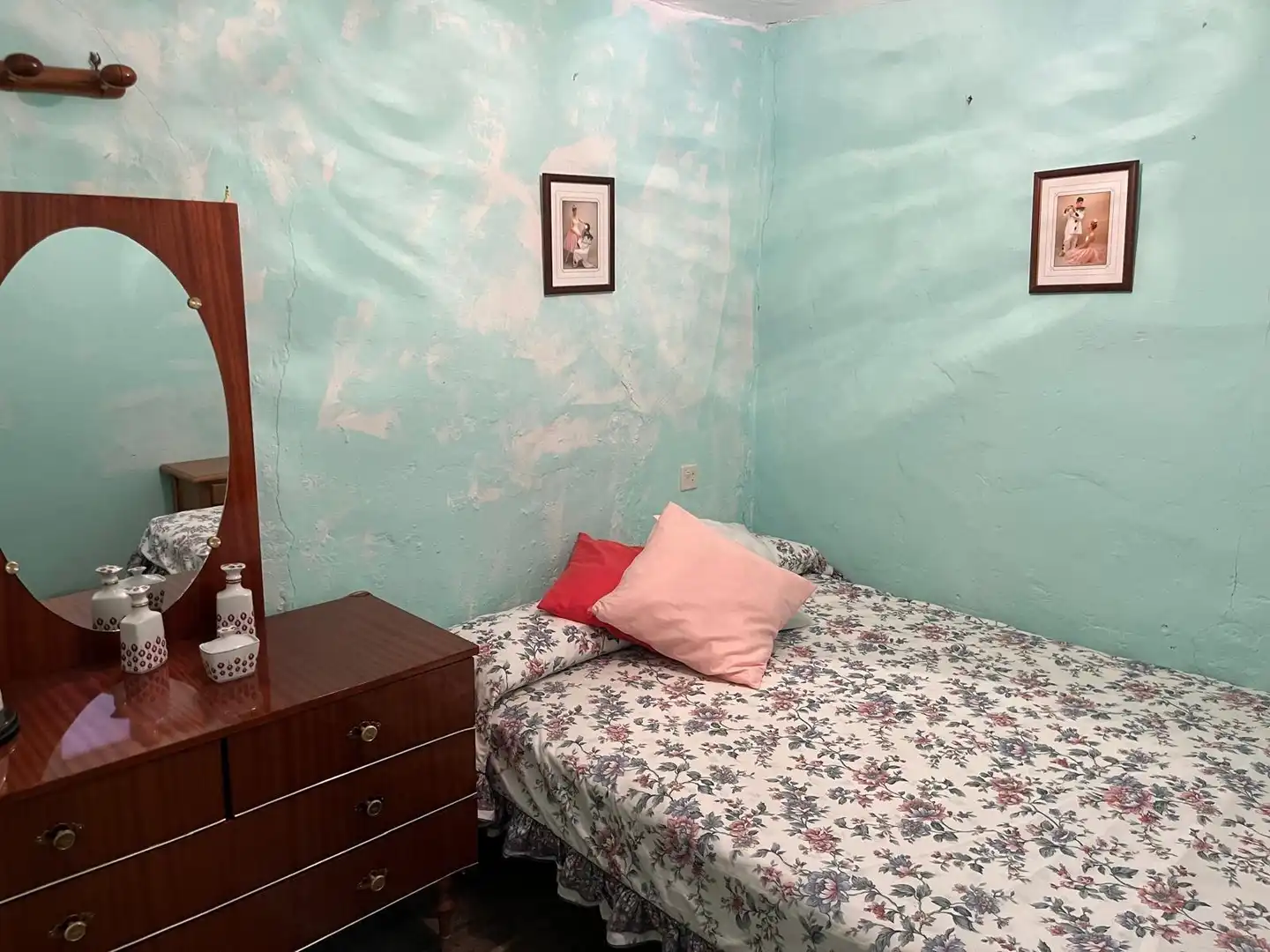 Habitación de Casa o chalet en venta en Villadangos del Páramo con Calefacción y Trastero