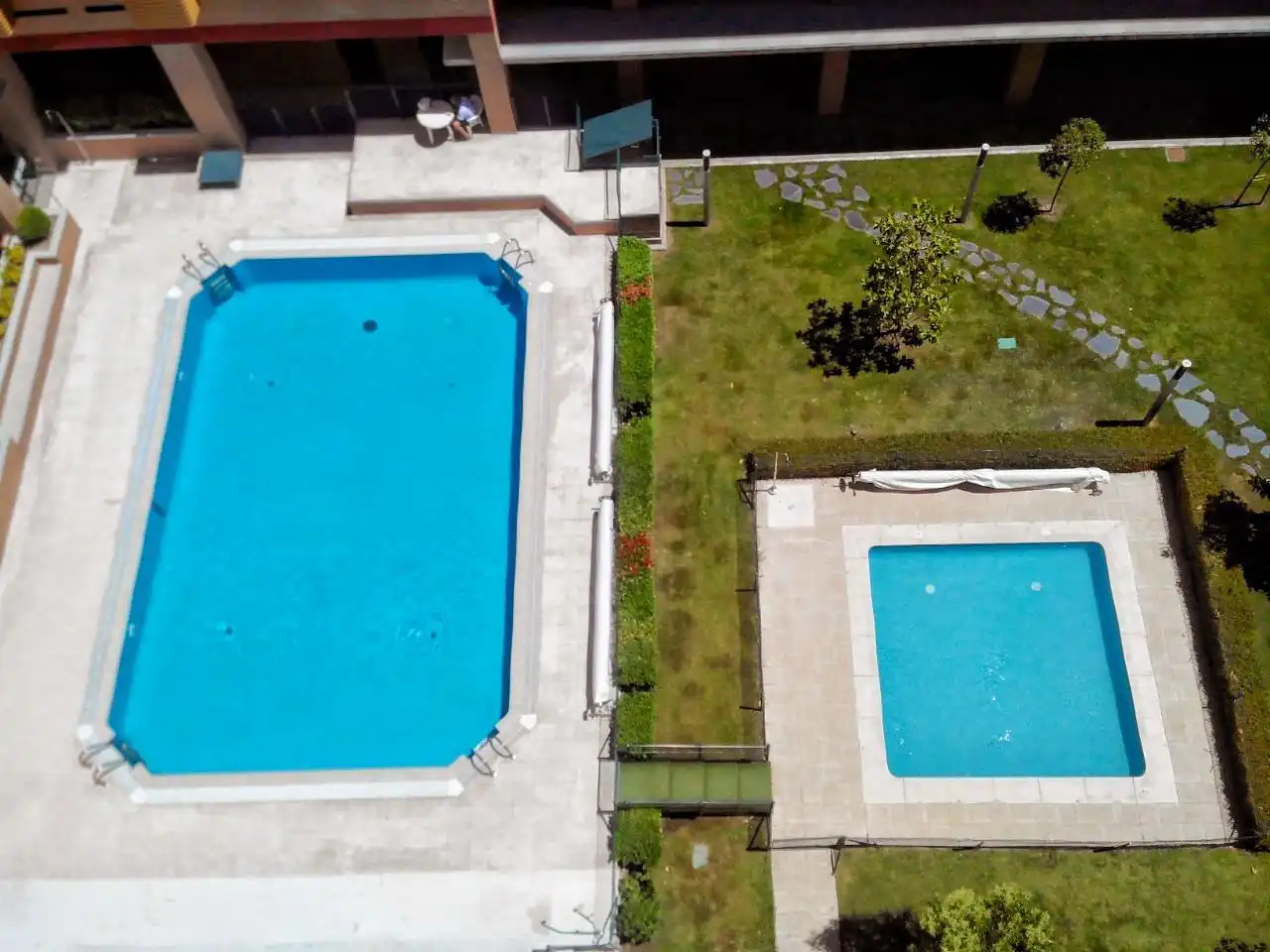 Piscina de Piso en venta en Madrid con Aire acondicionado, Calefacción y Trastero