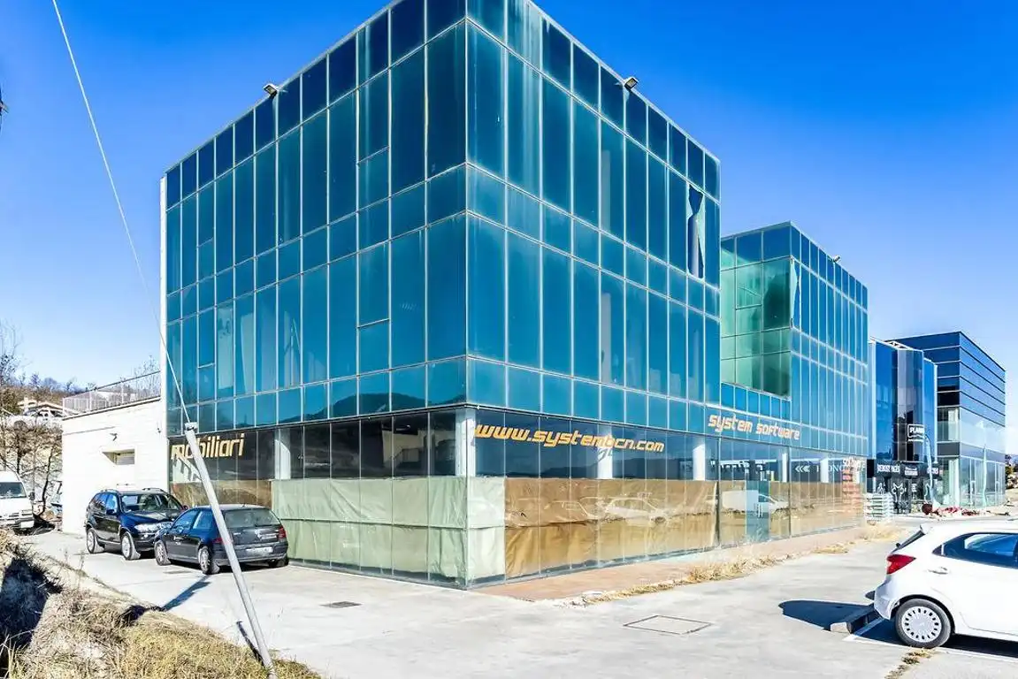 Nave industrial en venta en Camí de Barcelona a Puigcerdà