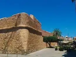 Vista exterior de Apartament en venda en Santa Pola amb Aire condicionat, Jardí privat i Parquet