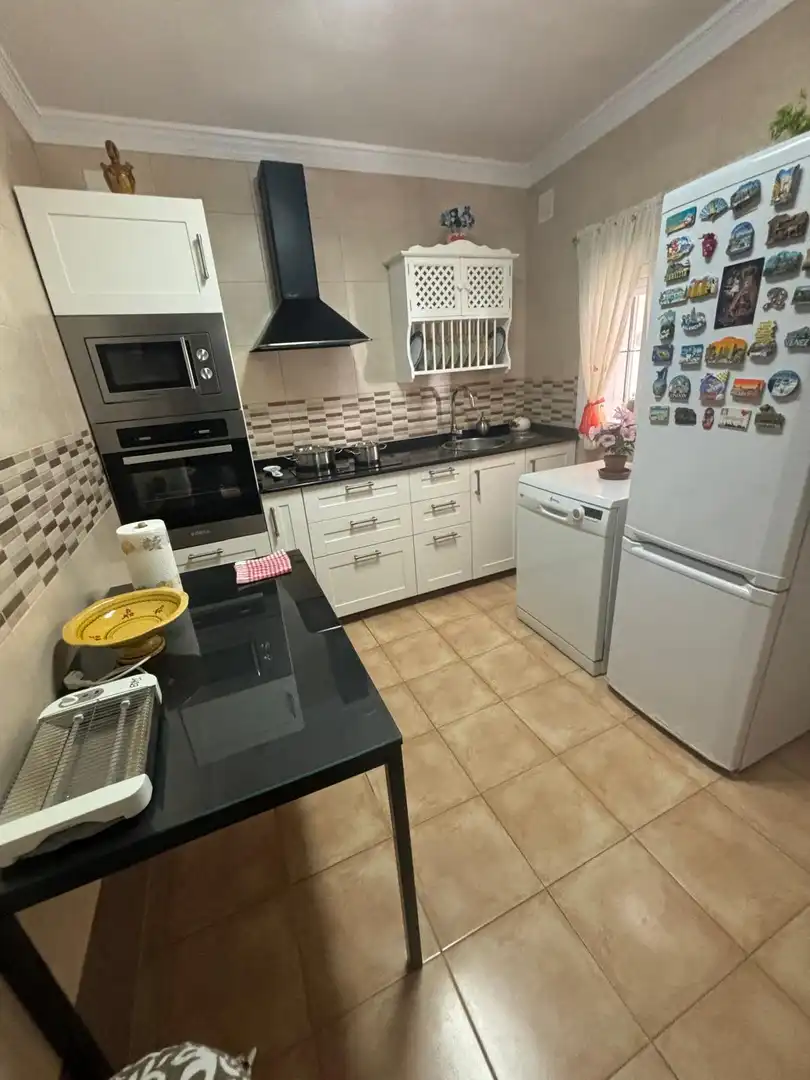 Kitchen of Houses for sale in El Bosque  with Private garden, Terrace and Storage room