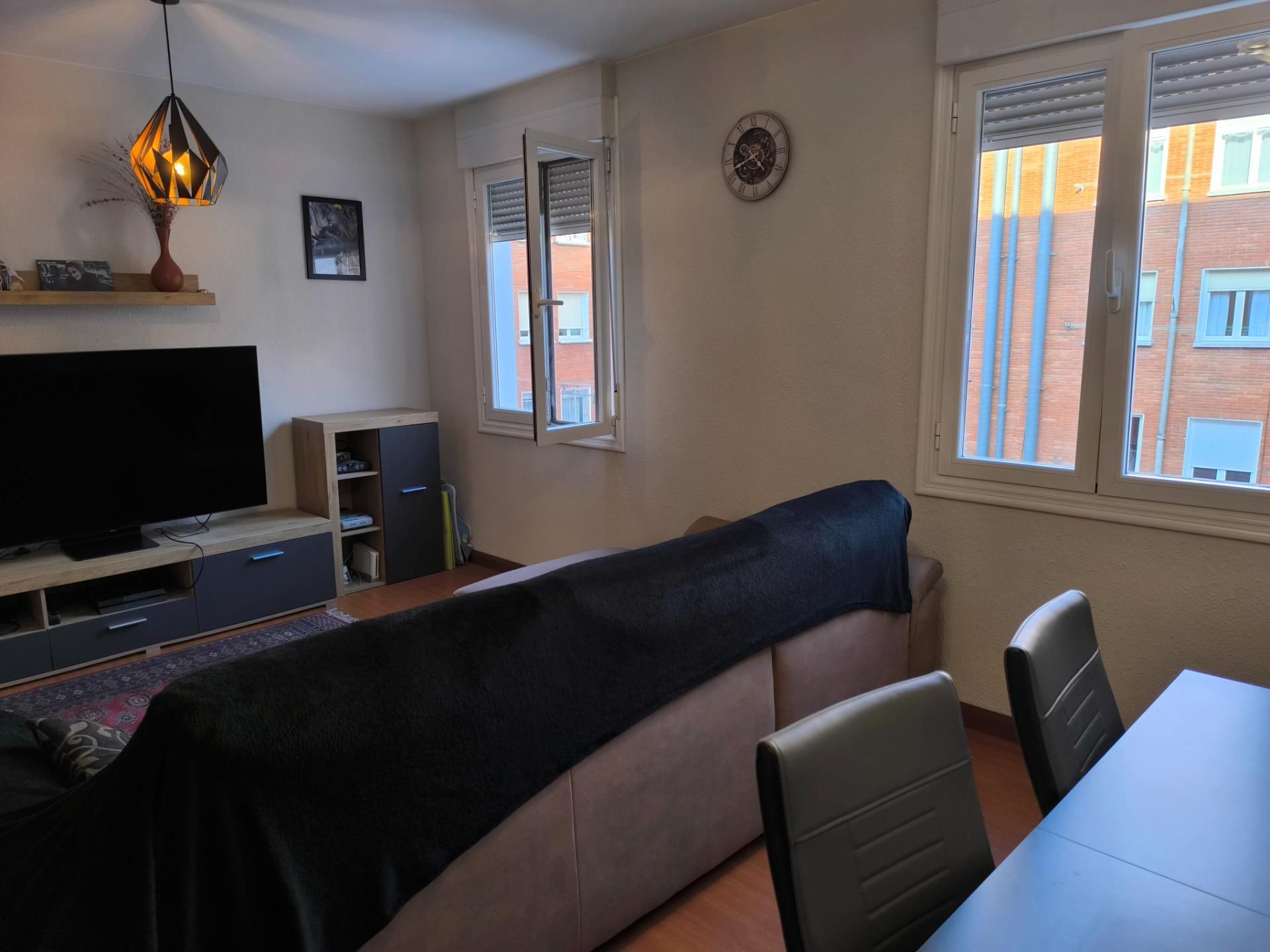 Sala d'estar de Pis en venda en Vitoria - Gasteiz amb Calefacció i Terrassa