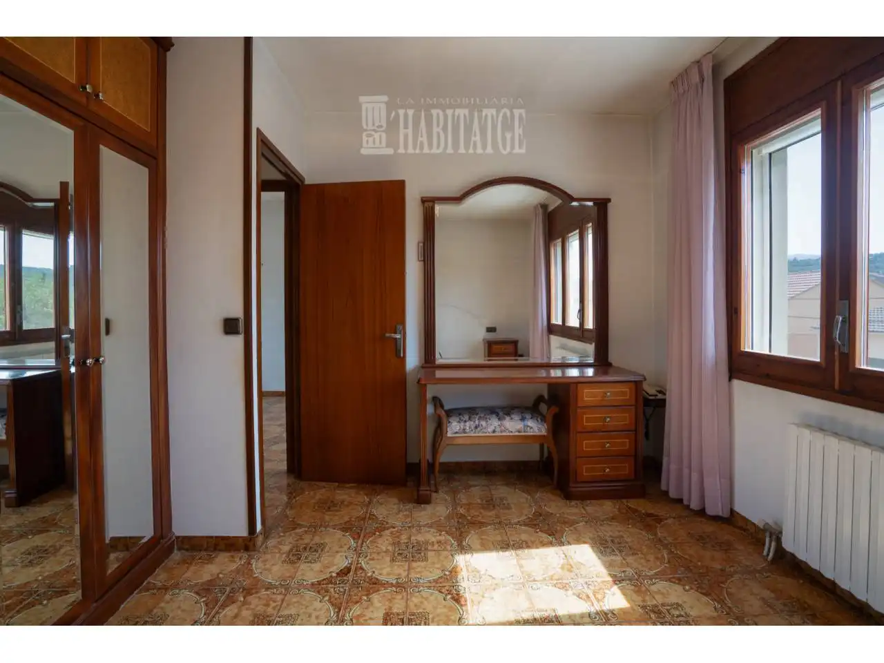 Bedroom of Houses for sale in Centelles  with Air Conditioner, Heating and Terrace