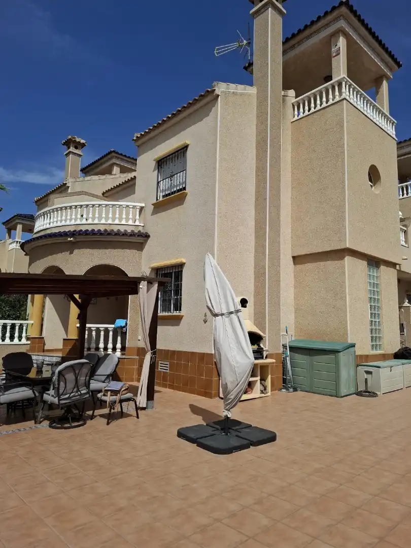 Villa mit Pool zum Verkauf in El Raso, imagen 6