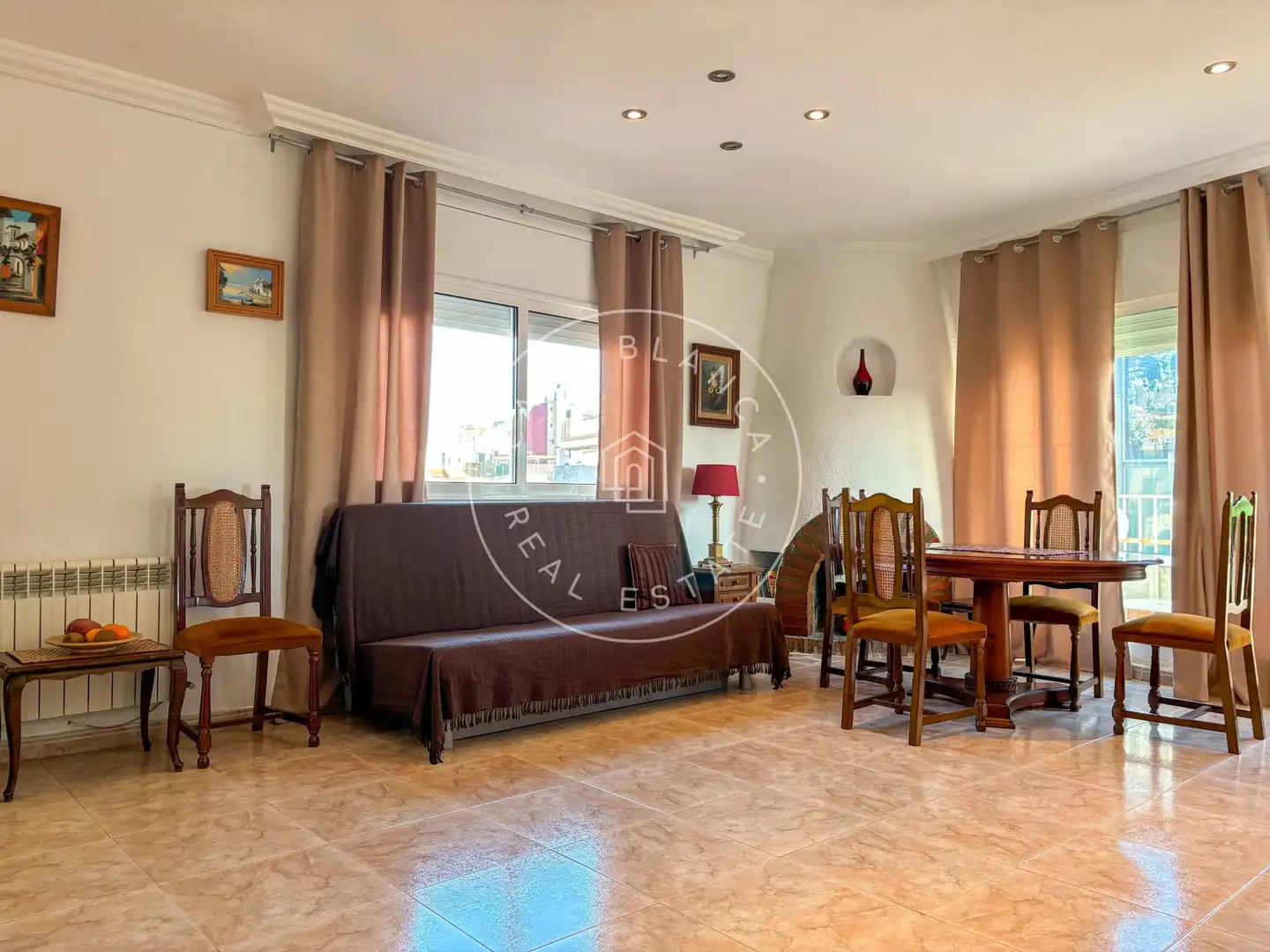 Wohnzimmer von Maisonette zum Verkauf in Lloret de Mar mit Klimaanlage, Heizung und Abstellraum