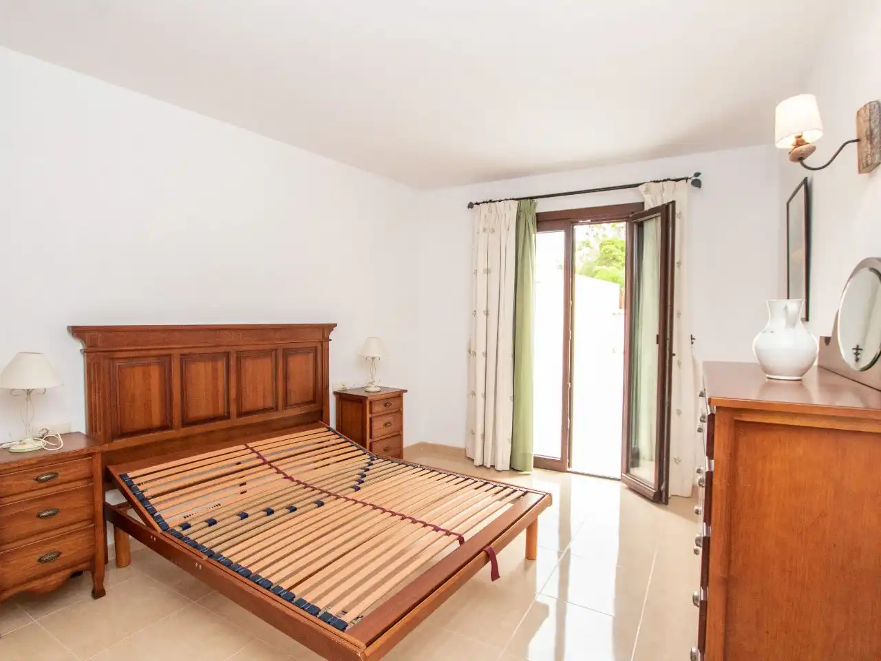 Ground floor to rent in Arnau Rigo Francisá 9, imagen 8