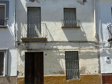 Casa aparellada en venda a Avenida Nuestra Señora de Aguas Santas 19