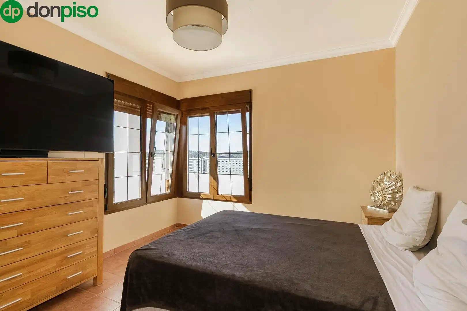Bedroom of Houses for sale in Huétor de Santillán  with Heating, Private garden and Swimming Pool