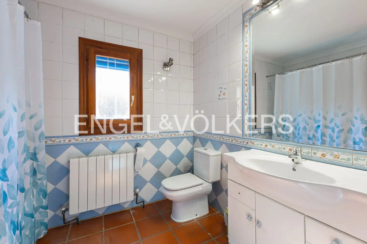 Baño de Casa o chalet en venta en Xaló con Aire acondicionado, Calefacción y Jardín privado
