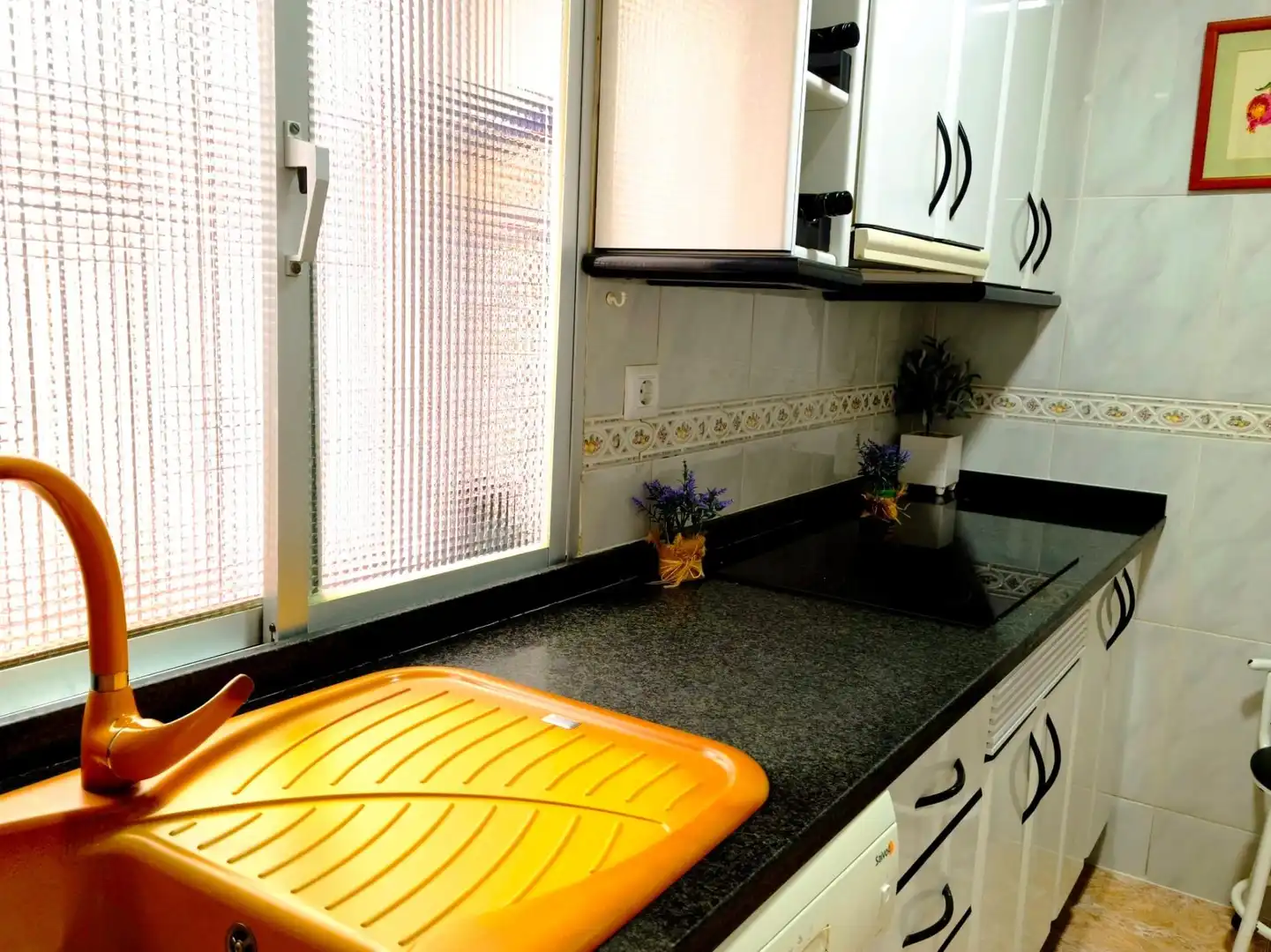 Cuina de Planta baixa en venda en Córdoba amb Aire condicionat, Traster i Moblat