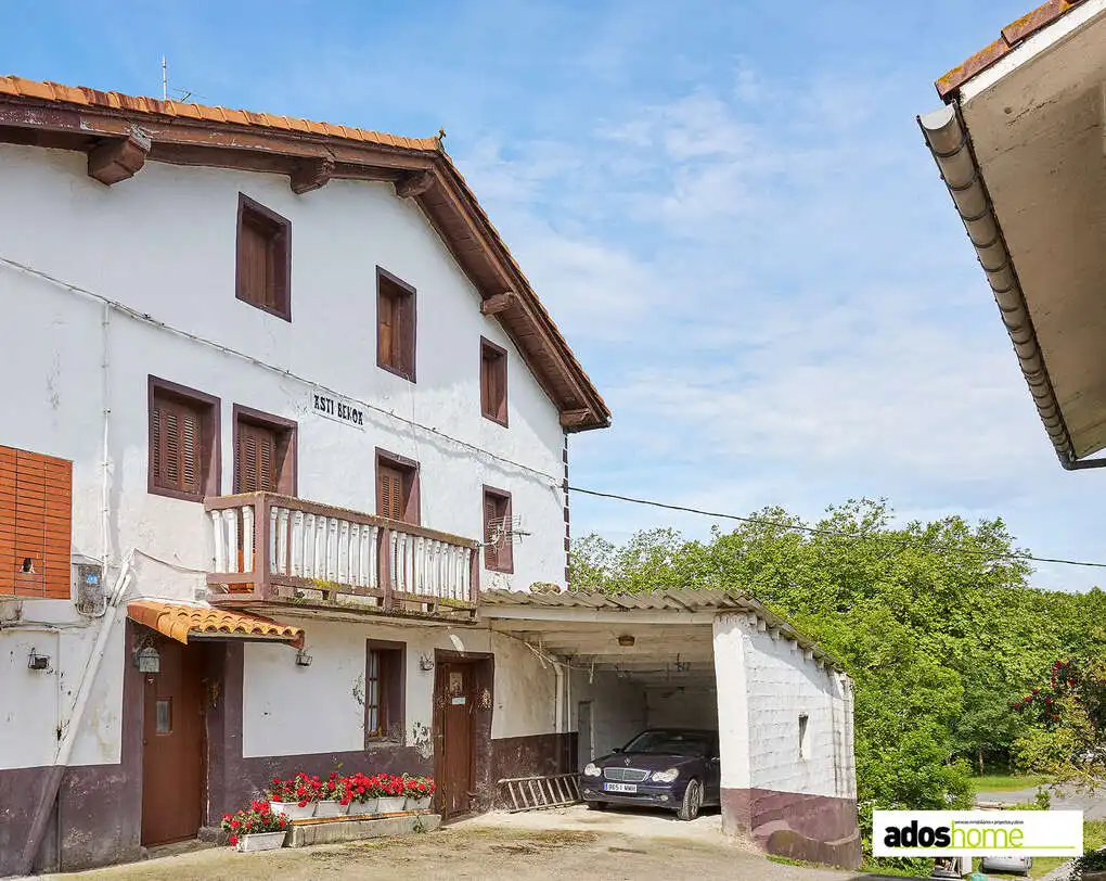 Außenansicht von Country house zum Verkauf in Zarautz