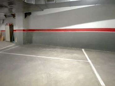 Doble con ascensor en venta en Avinguda Coronel Estrada 134