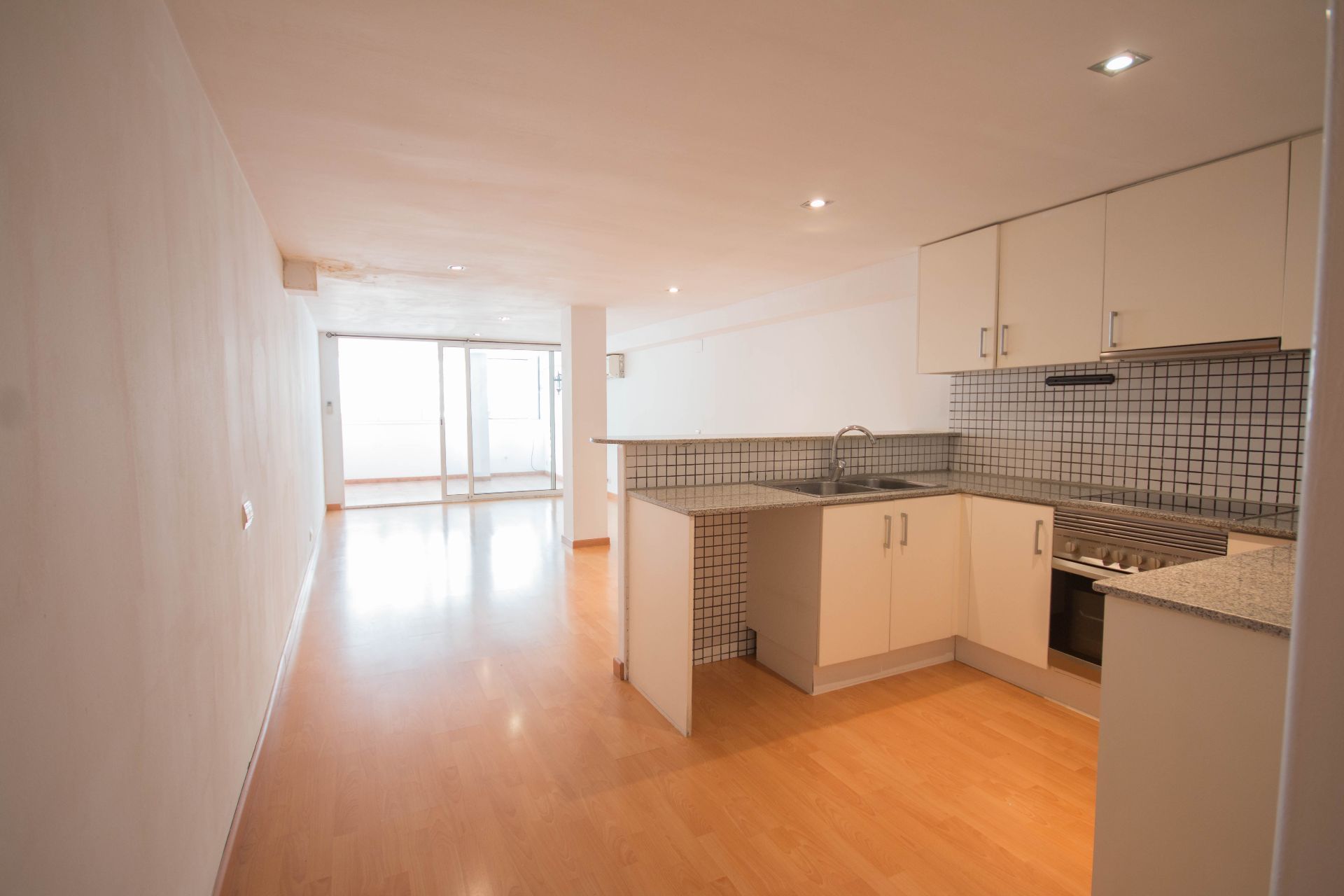Kitchen of Apartment to rent in Esplugues de Llobregat  with Air Conditioner, Heating and Terrace