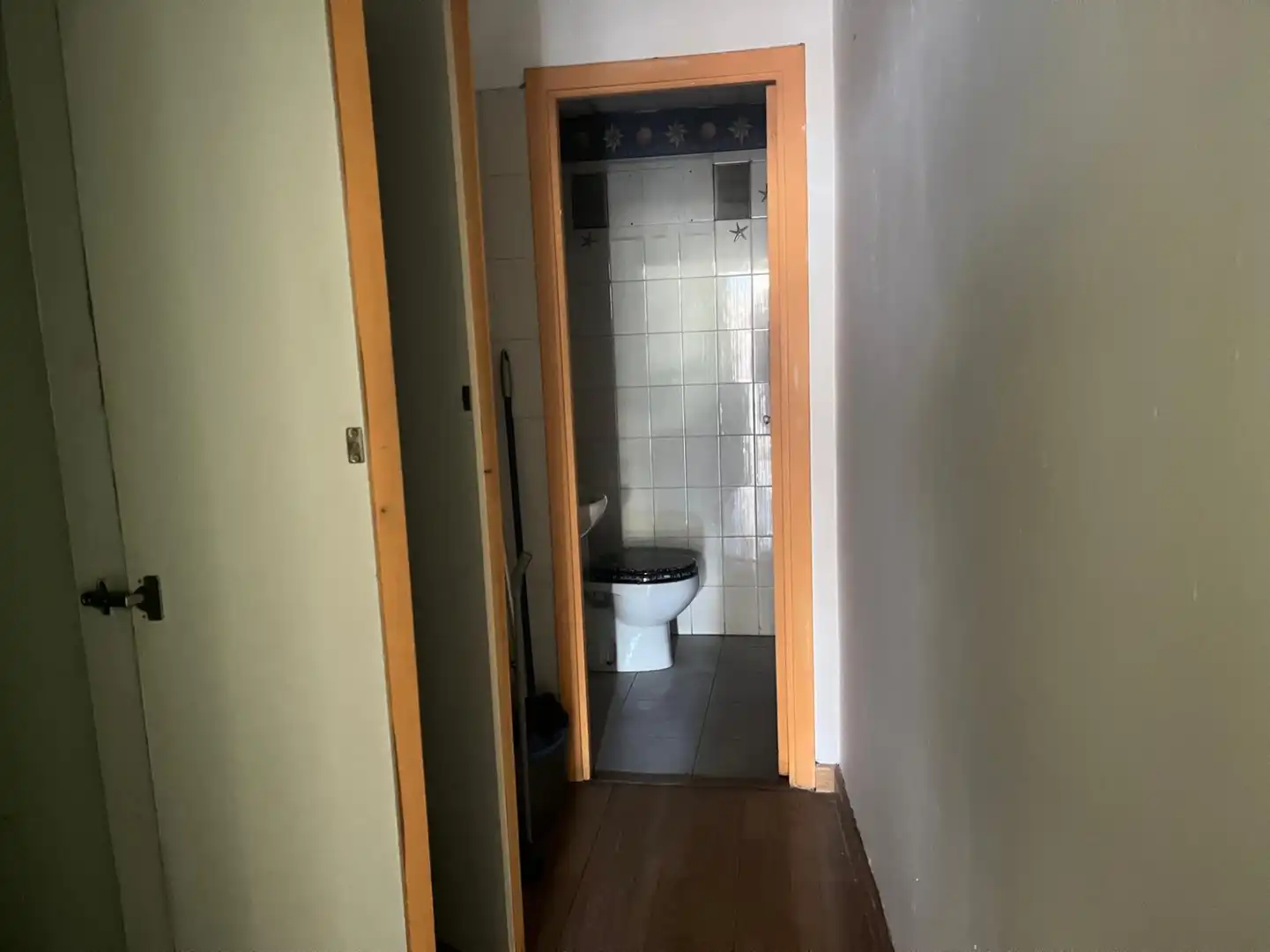Baño de Local en venta en Oviedo 